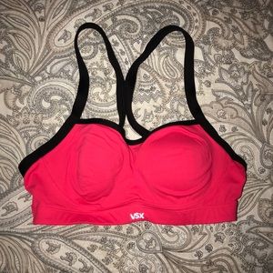SOLD!!!!! Victoria’s Secret VSX Sports Bra 34C